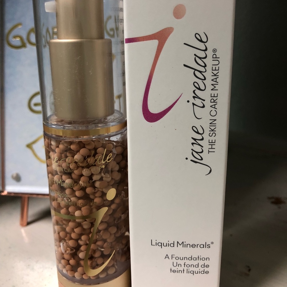 Suntan Jane Iredale Liquid Minerals NWT